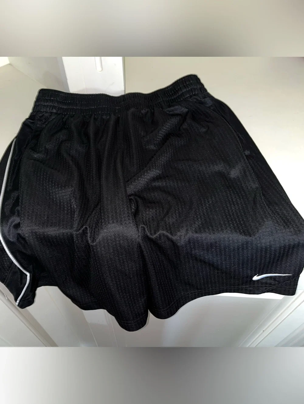 Nike Men's Black Athletic Shorts Size M
